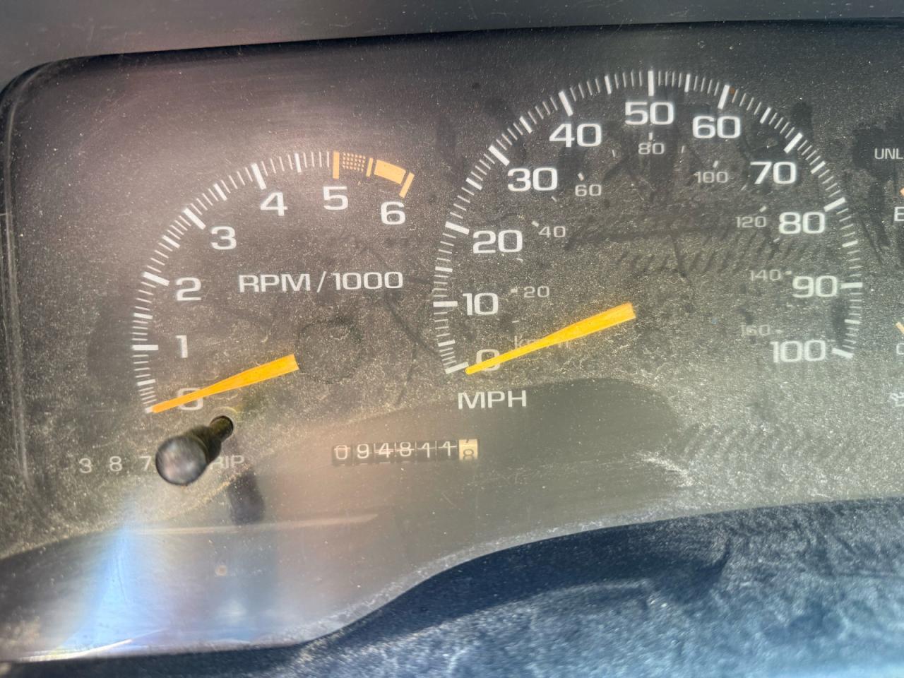 Chevrolet Gmt K2500 Image 6