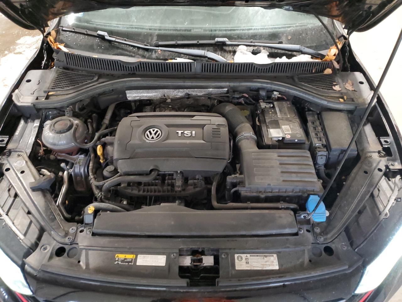 Volkswagen Jetta Gli Image 10