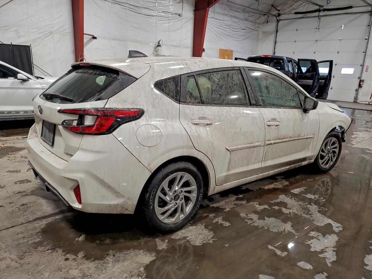 Subaru Impreza Image 10