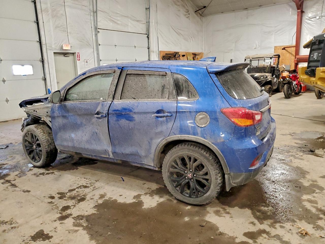 Mitsubishi Outlander Es Image 3