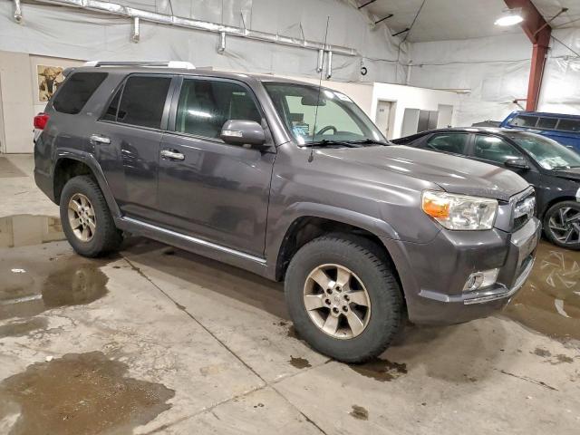 Toyota 4Runner Sr5 Image 4