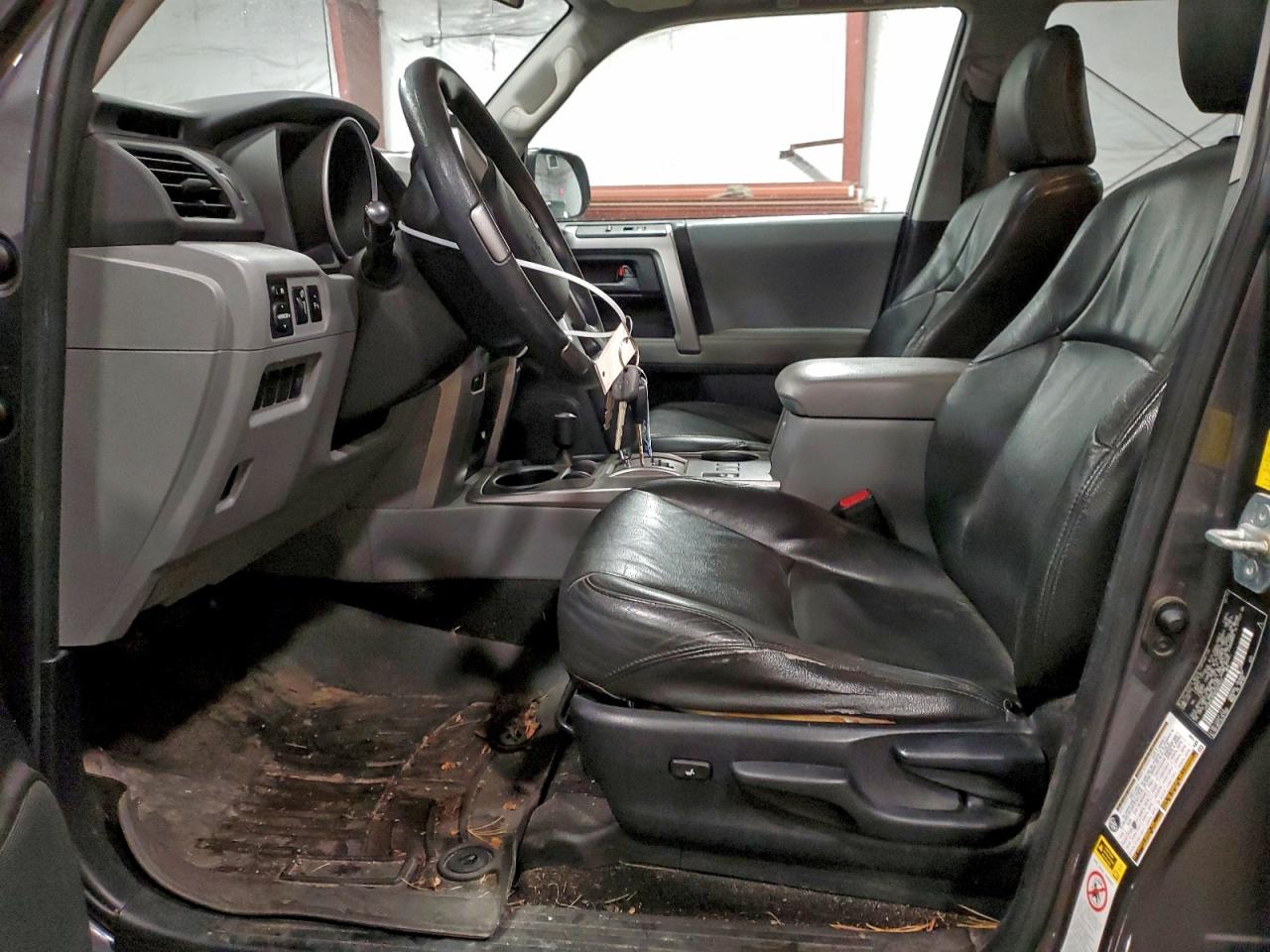 Toyota 4Runner Sr5 Image 7