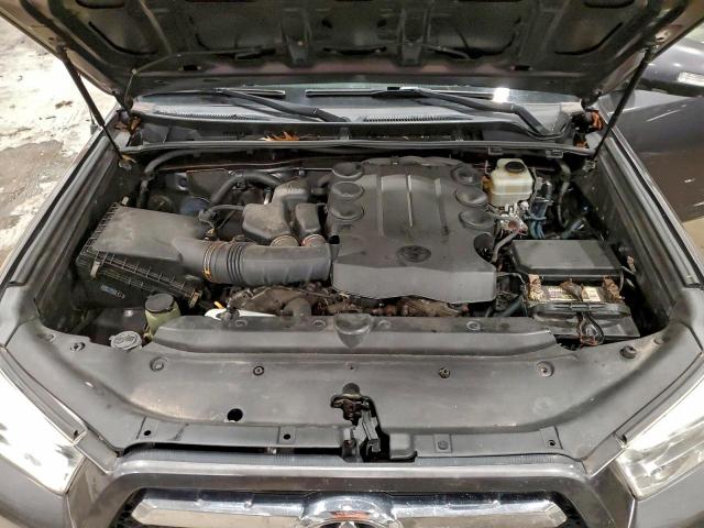 Toyota 4Runner Sr5 Image 13