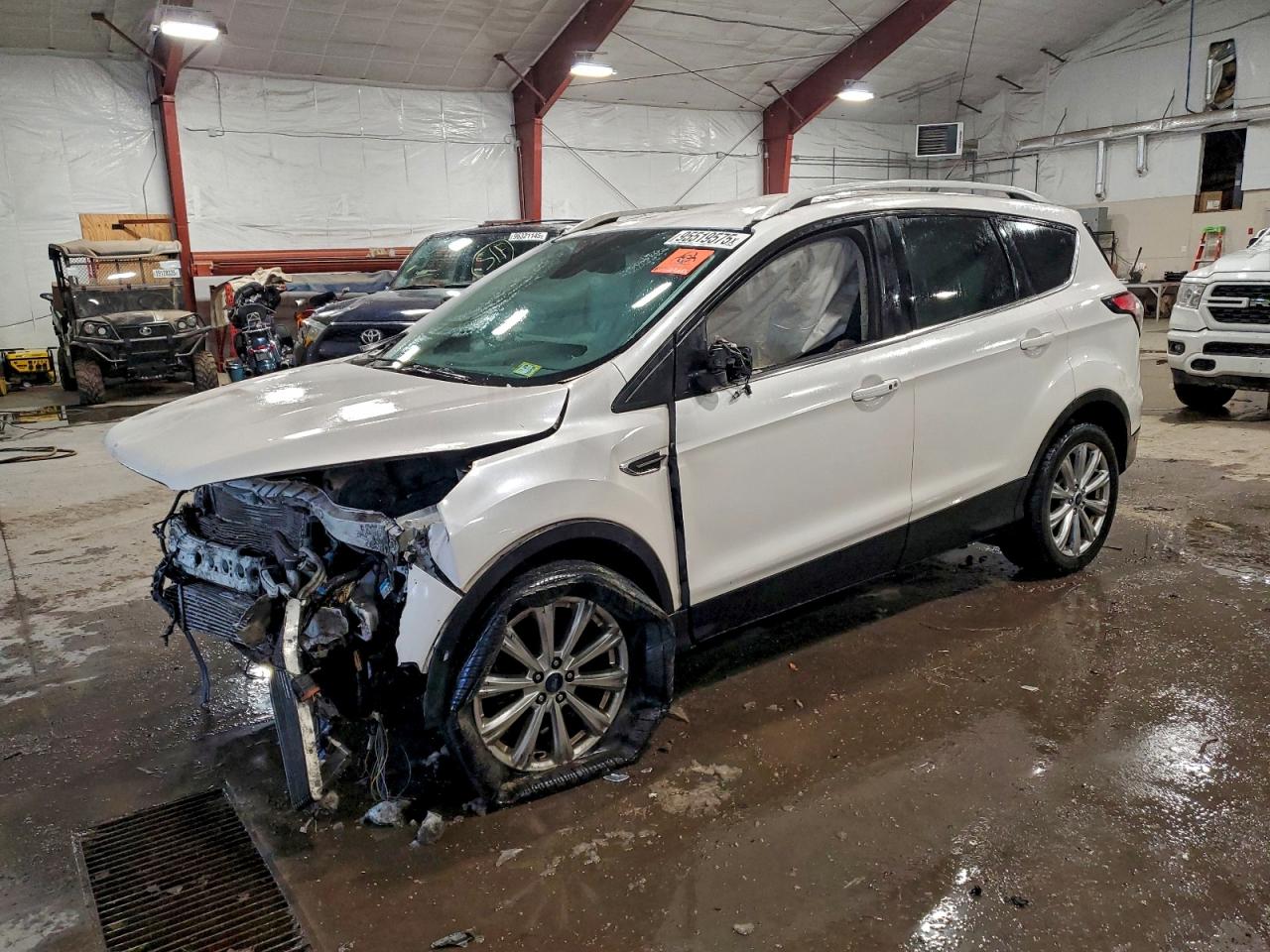 Ford Escape Titanium Image 1