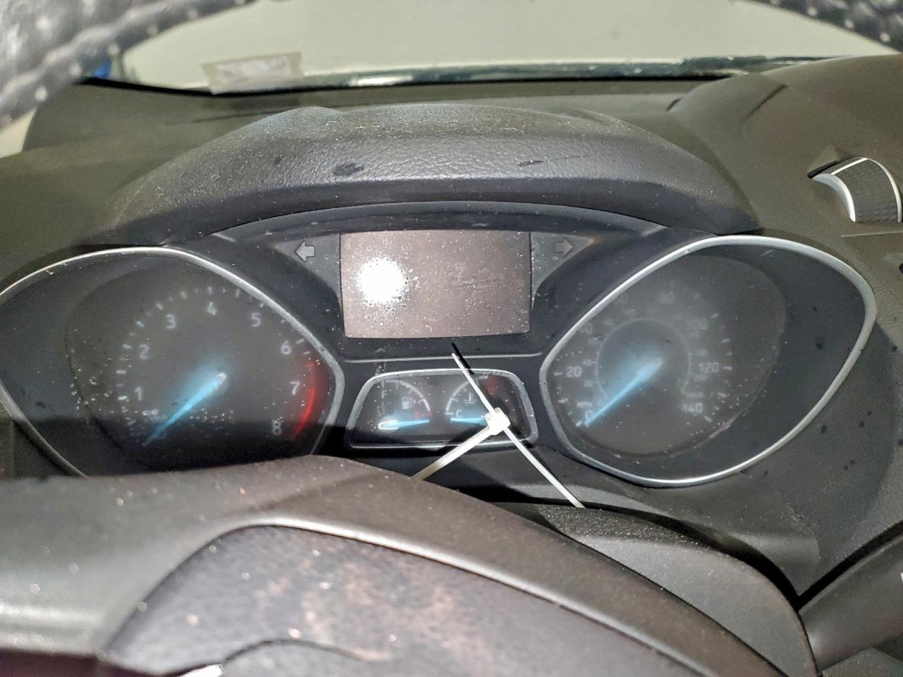 Ford Escape Titanium Image 6