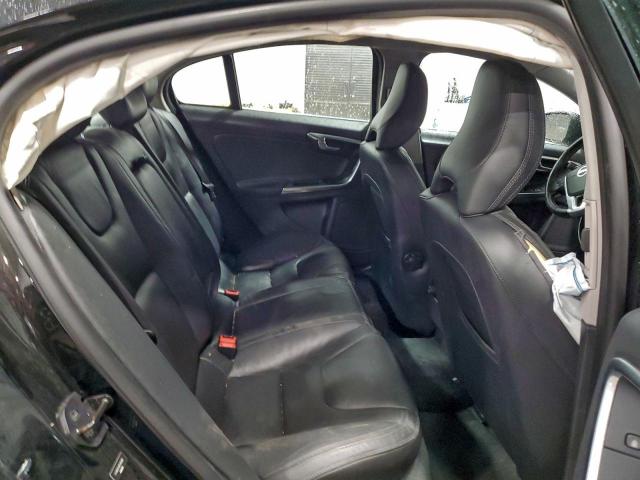 Volvo S60 T6 Image 2