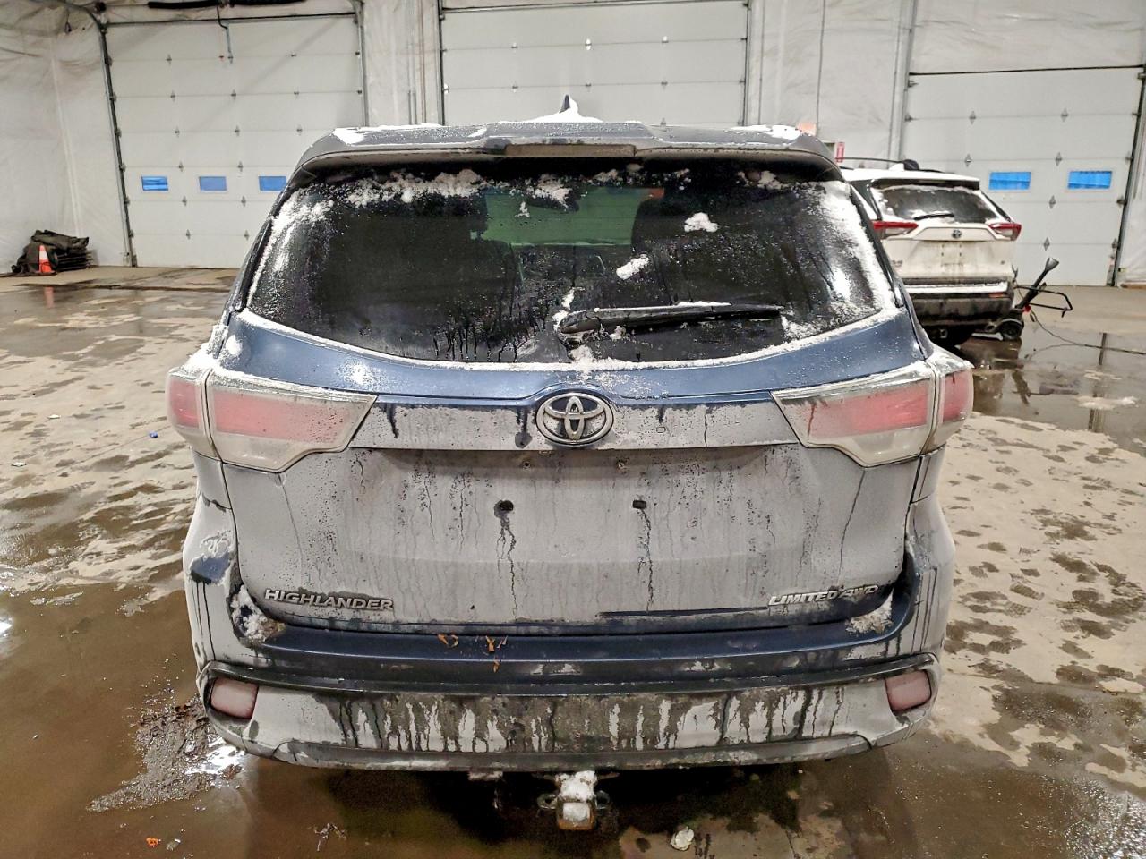 Toyota Highlander Limited Image 7