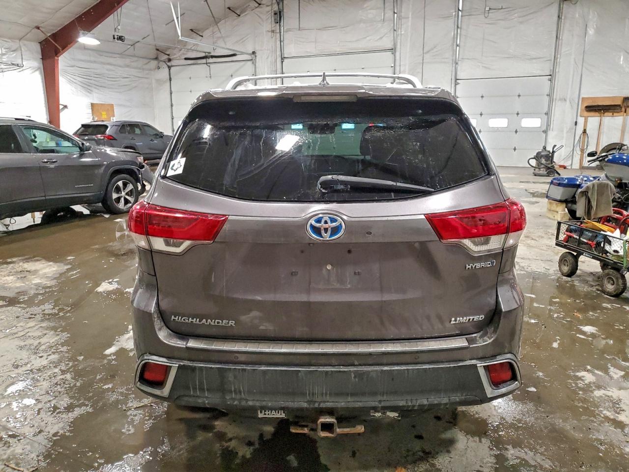 Toyota Highlander Hybrid Limited Image 7