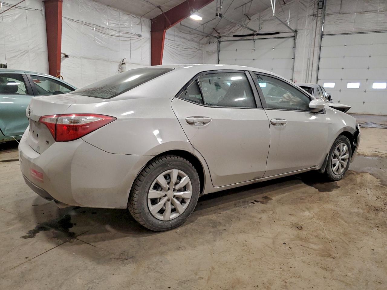 Toyota Corolla L Image 7