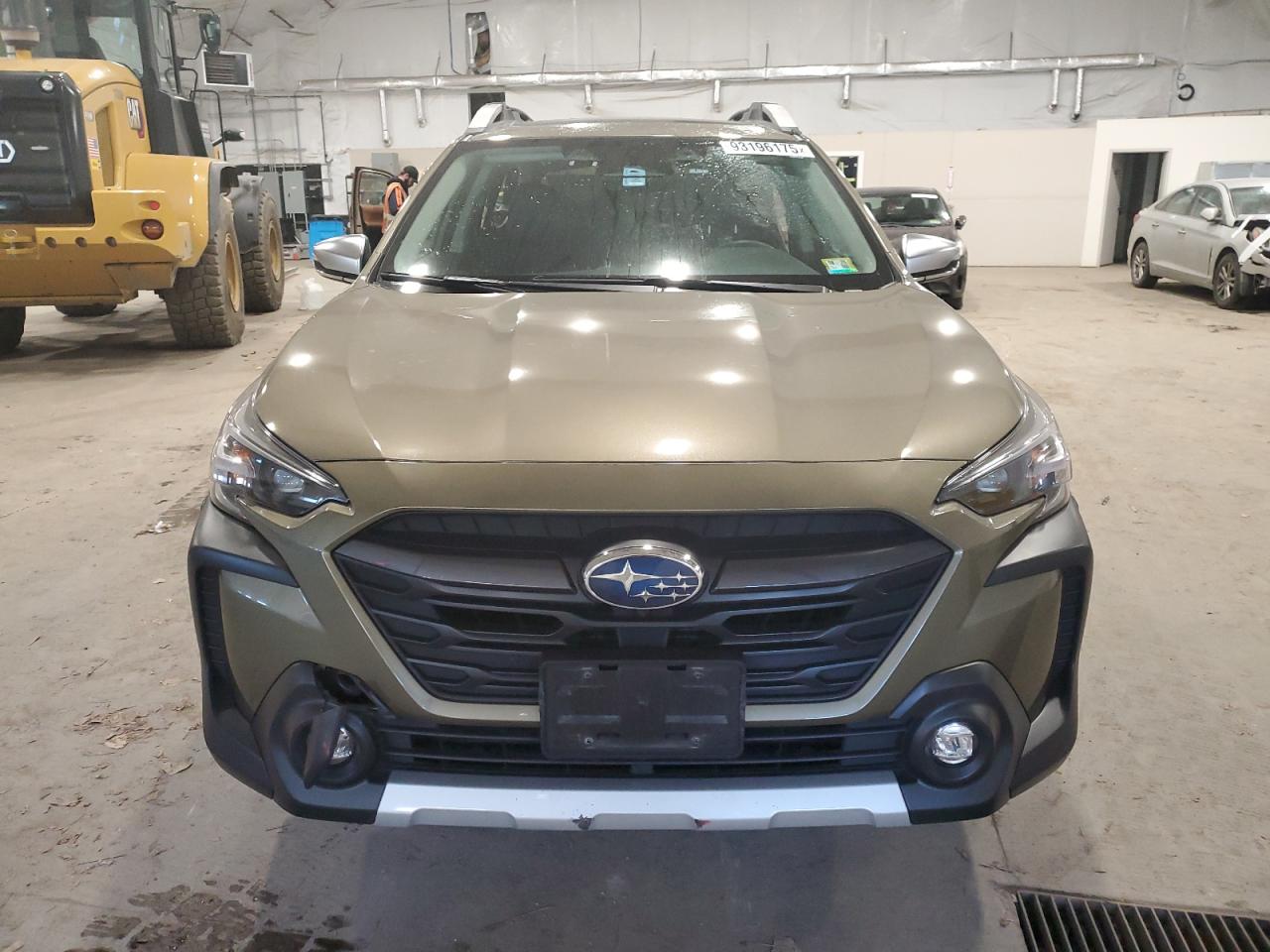 Subaru Outback Touring Image 5