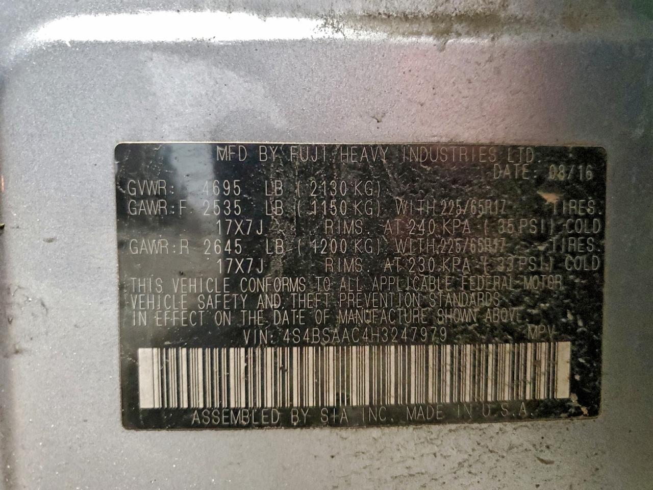 Subaru Outback 2.5i Image 10