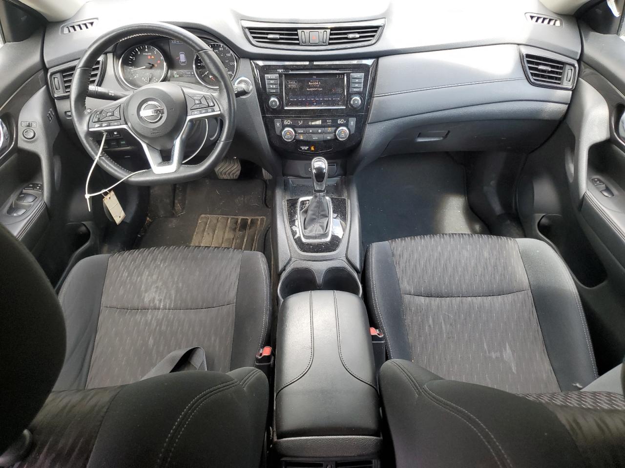 Nissan Rogue S Image 8