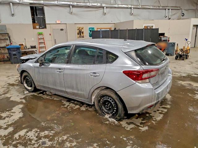 Subaru Impreza Image 2