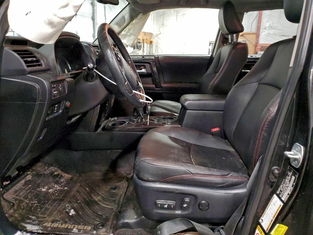 Toyota 4Runner Sr5 Image 10