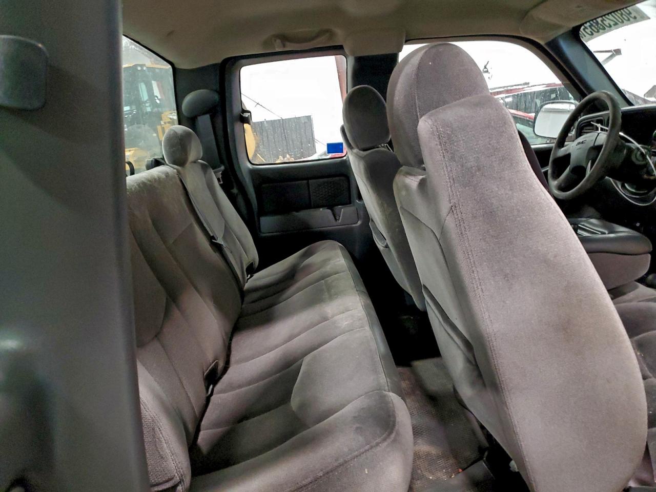 GMC Sierra K1500 Classic Image 7