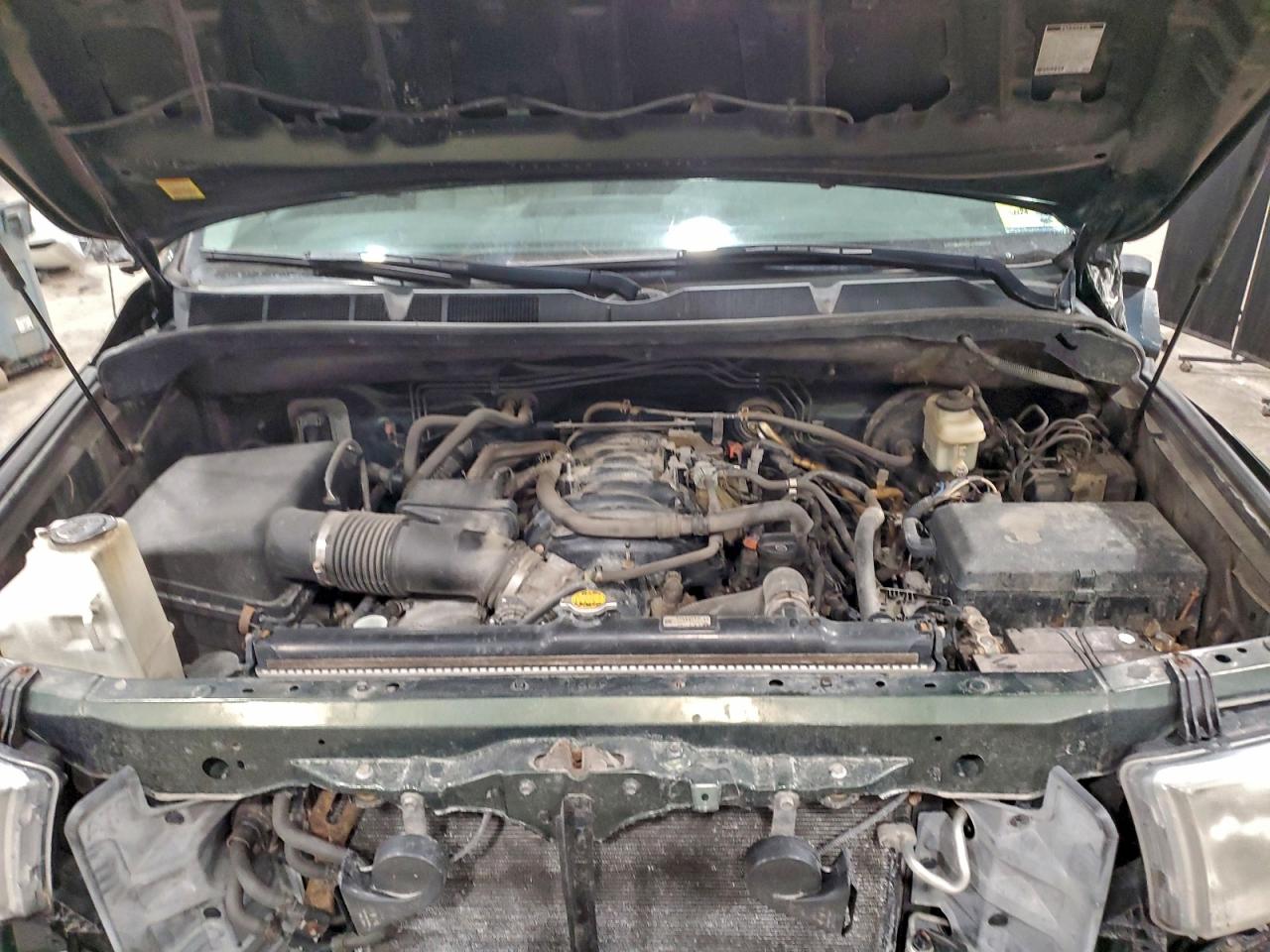 Toyota Tundra Crewmax Sr5 Image 9