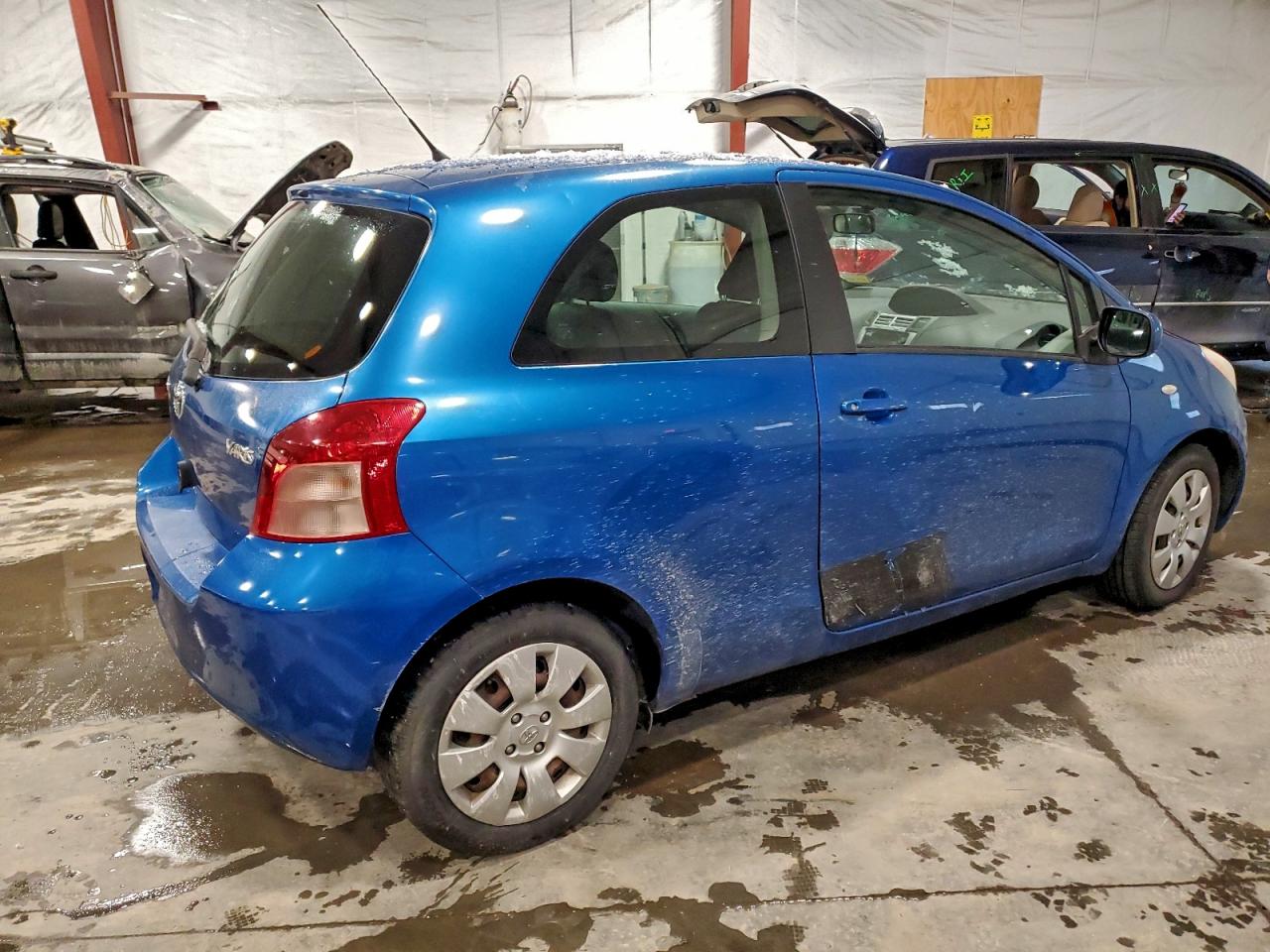 Toyota Yaris Image 3