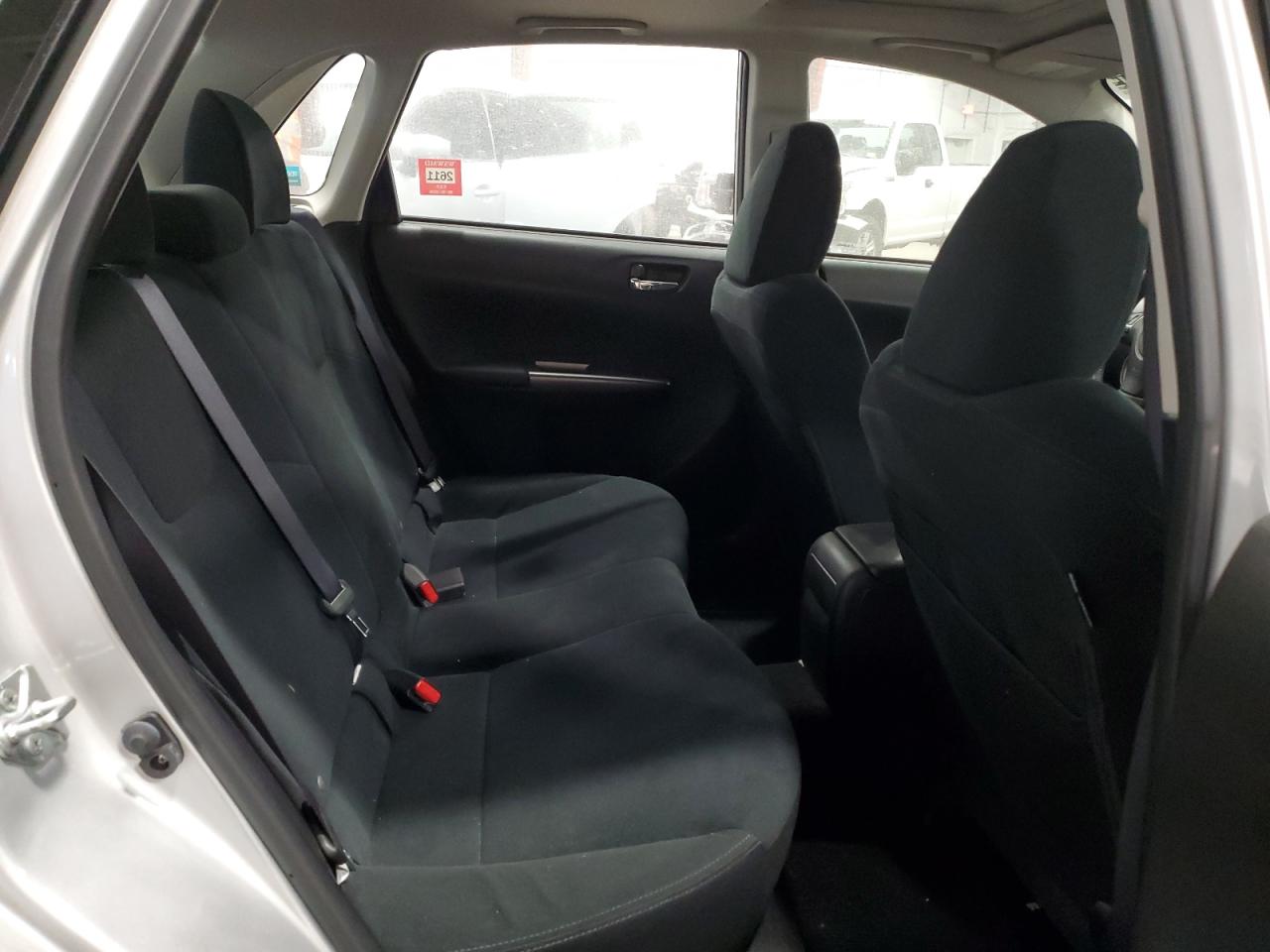 Subaru Impreza 2.5i Premium Image 9