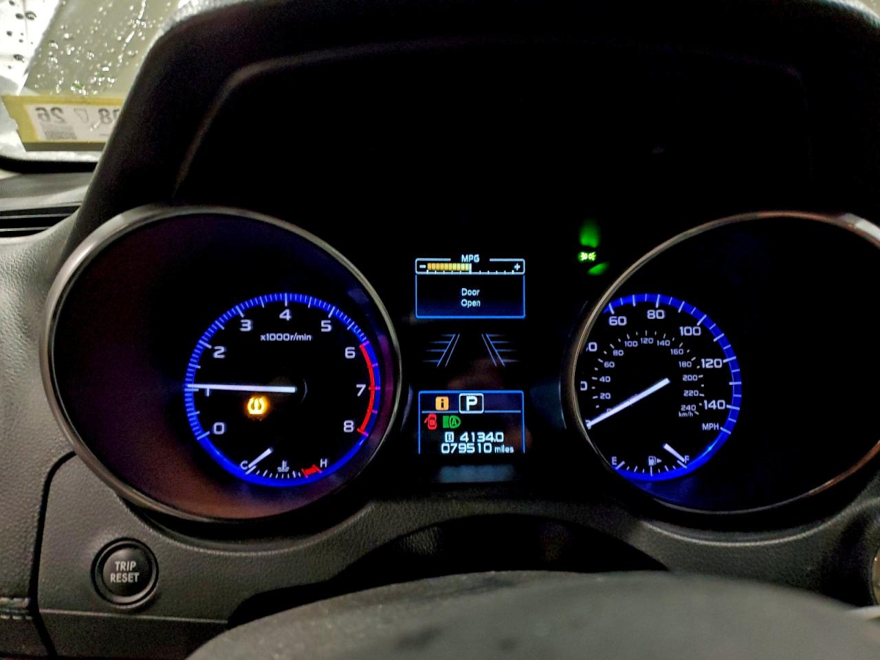 Subaru Outback 2.5i Limited Image 6