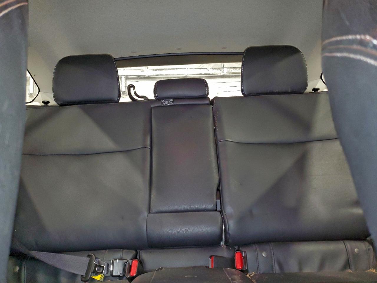 Subaru Impreza Sport Limited Image 13