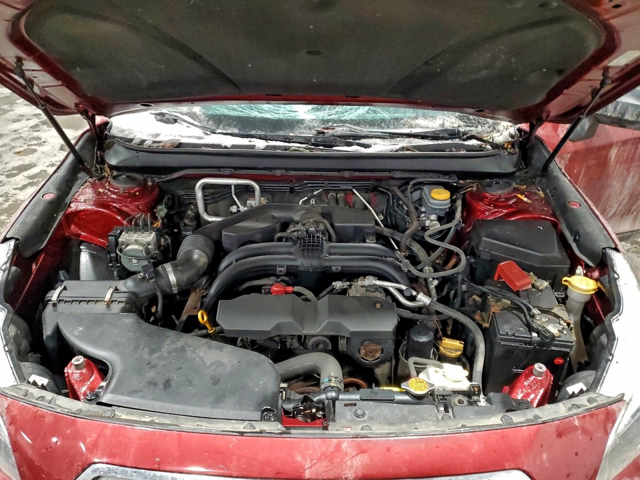 Subaru Outback 2.5i Image 10