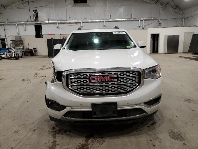 GMC Acadia Denali Image 4