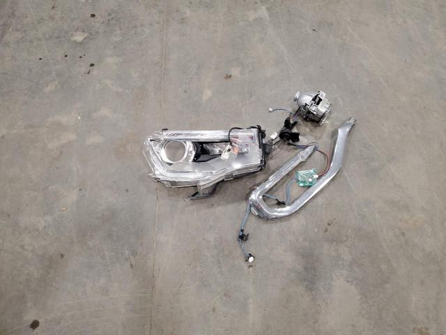 GMC Acadia Denali Image 12