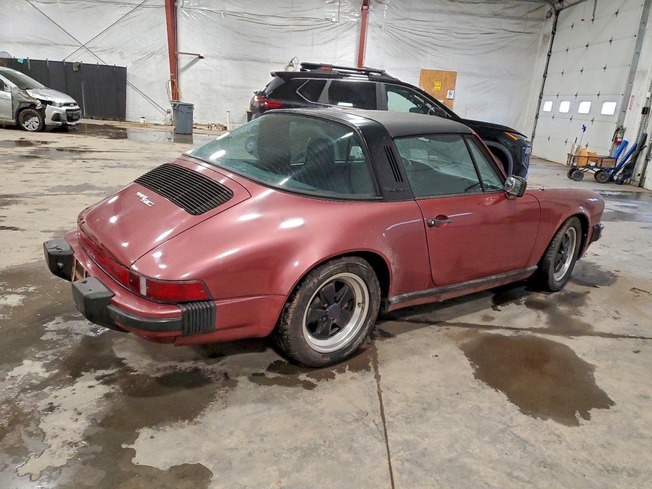 Porsche 911 Image 10