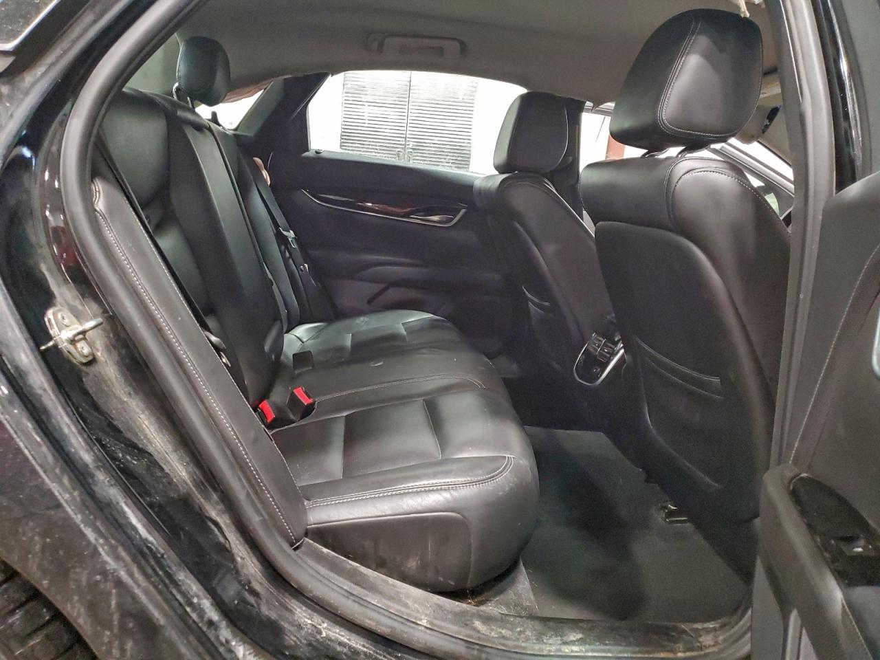 Cadillac XTS Luxury Collection Image 7