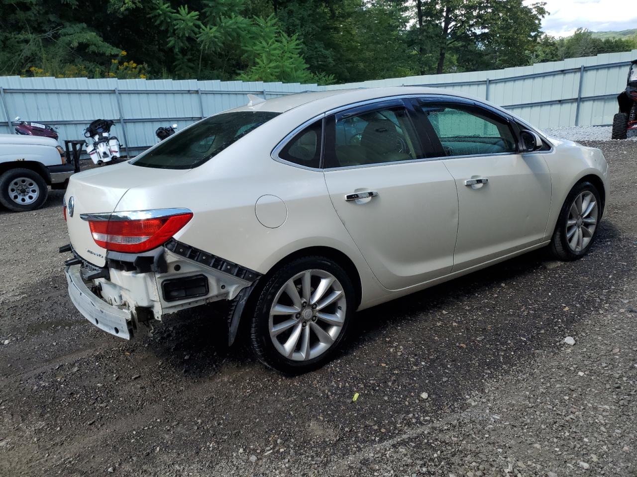 Buick Verano Convenience Image 4